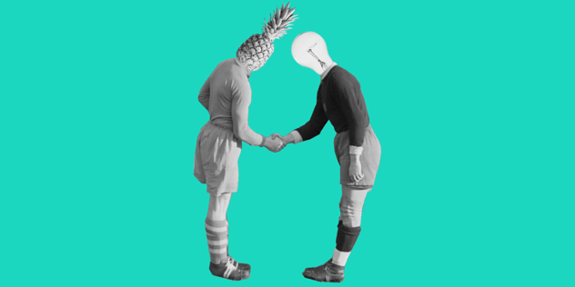 Schwarzweiß-Collage: zwei Sportler geben sich die Hand, einer hat eine Ananas, der andere eine Glühbirne als Kopf