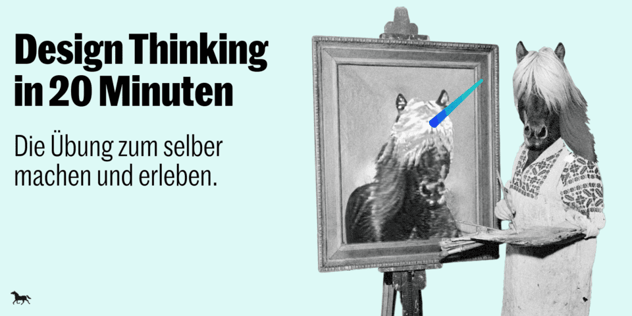 Figur mit Pferdekopf malt an einer Staffelei ein gerahmtes Pferdeporträt, ein blauer Pinselstrich quert die Leinwand