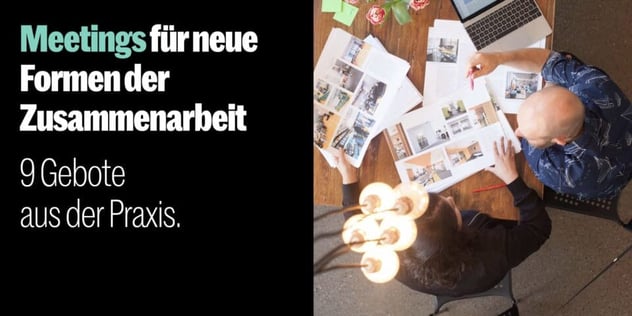 Blick von oben auf zwei Personen an einem Holztisch voller ausgebreiteter Ausdrucke und einem Laptop; Zusatz „9 Gebote aus der Praxis“